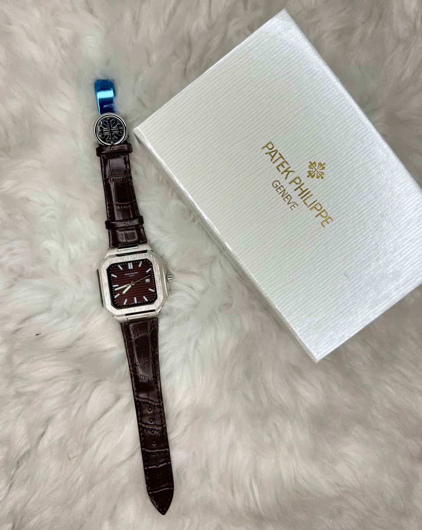 🤎 Patek Philippe Nautilus – Mocha Brown Edition ⌚